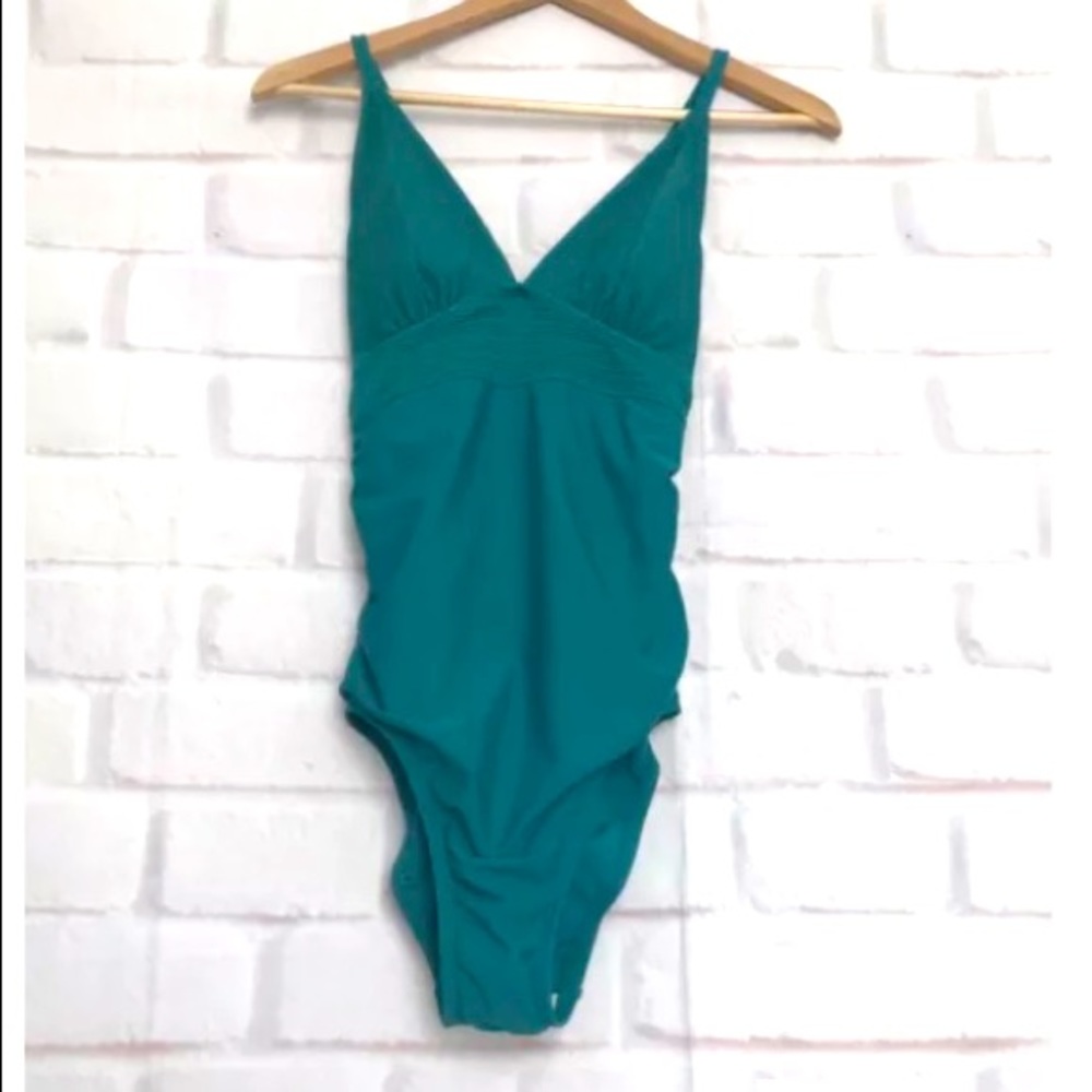 One piece green Kona Sol swimsuit size 4-6 small